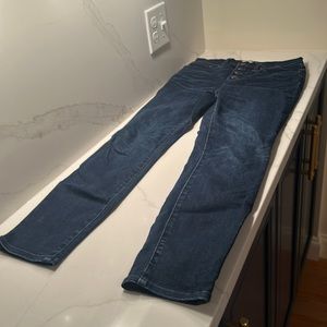J. Crew Women’s 9” Toothpick Jeans. Size 26. EUC.